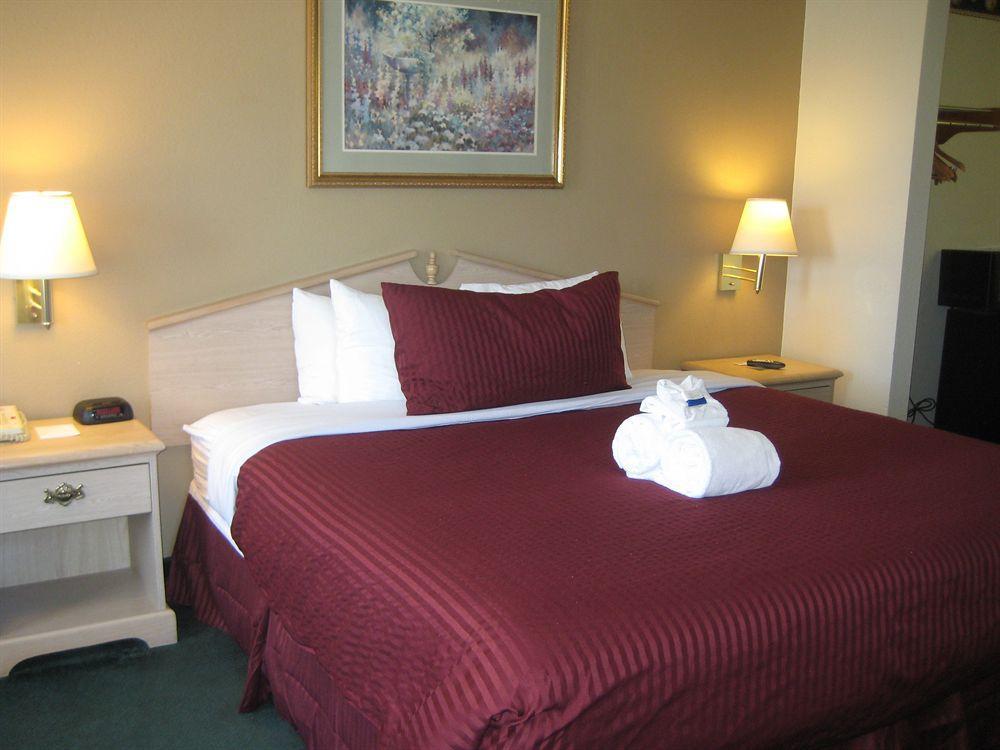 Guesthouse Inn&Suites Lexington Extérieur photo